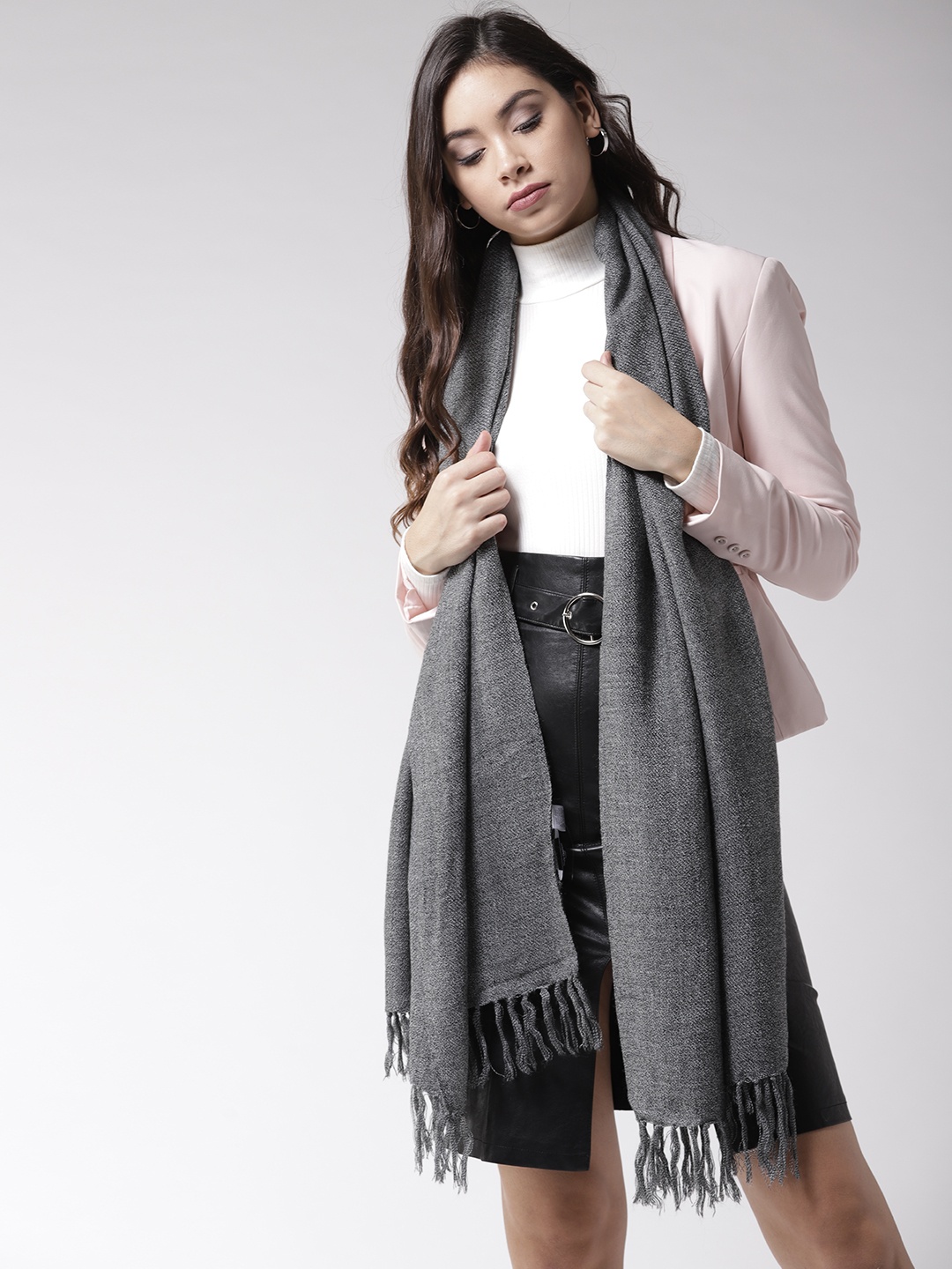 

Style Quotient Women Charcoal Grey Solid Stole
