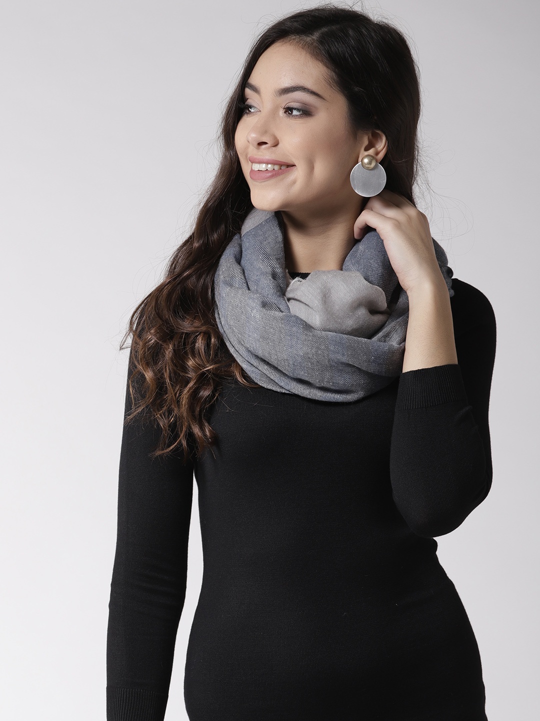 

Style Quotient by noi Women Grey & Blue Striped Stole