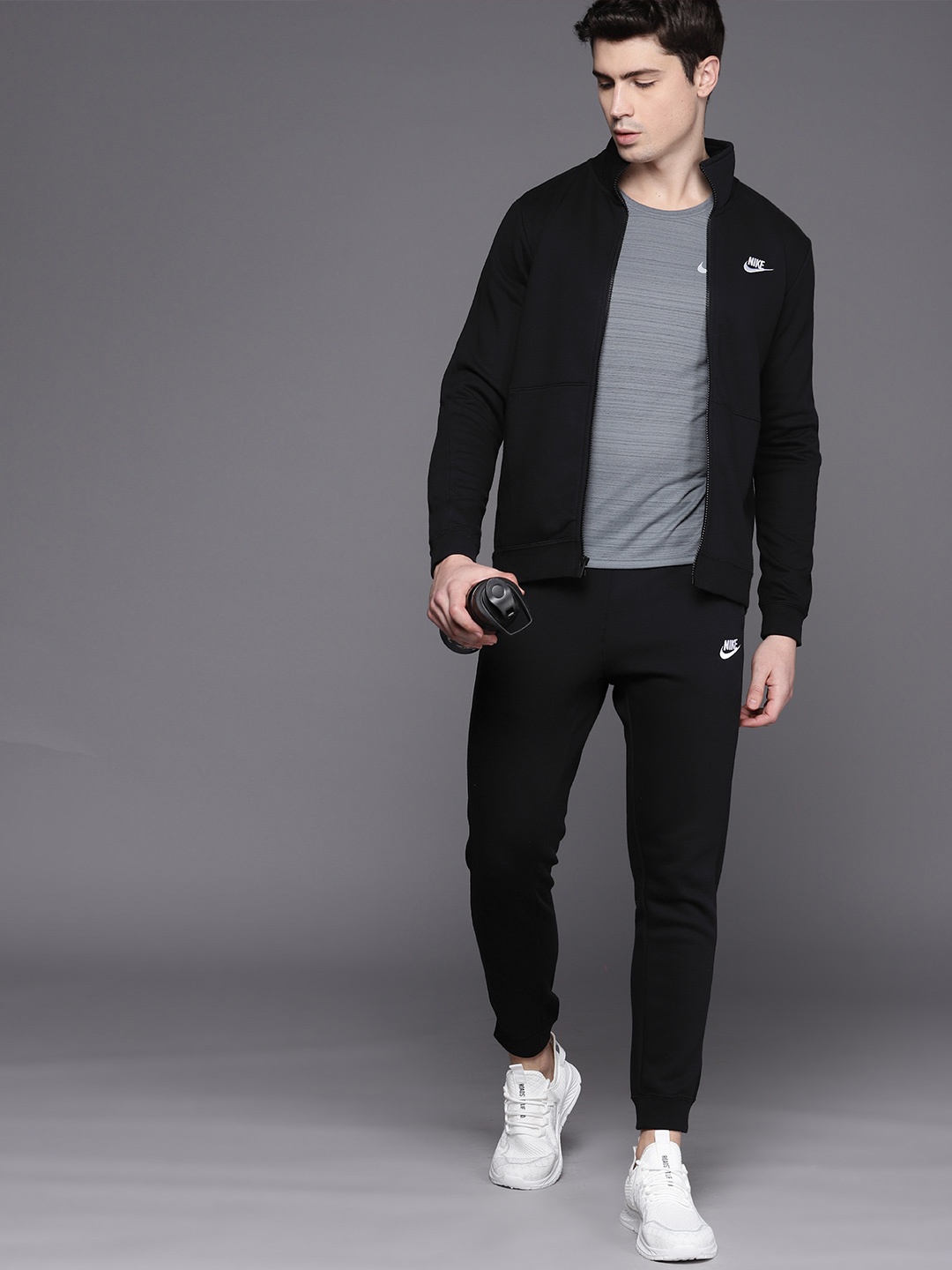 

Nike Men AS M NSW FLC Brand Logo Printed Tracksuit, Black