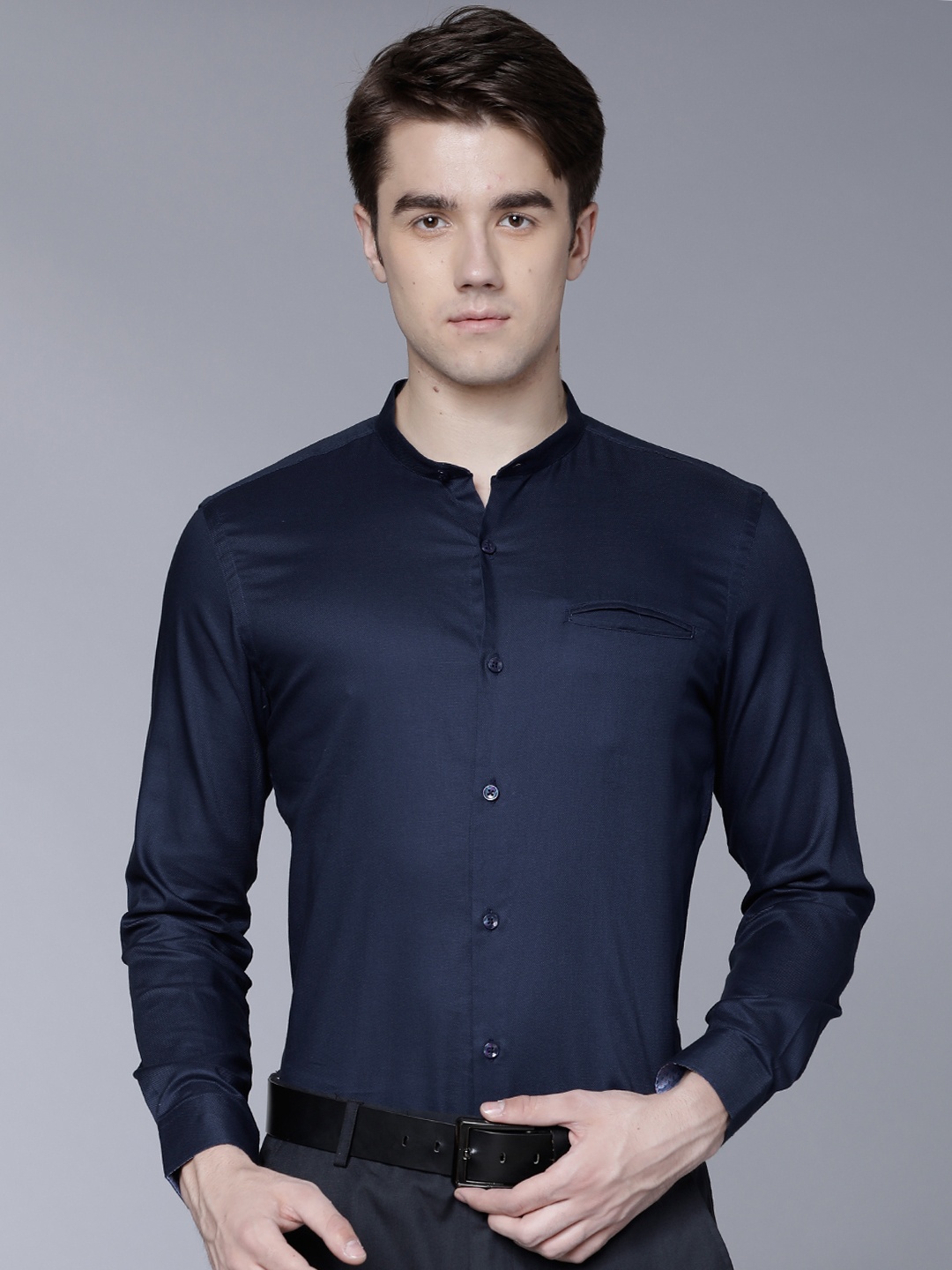 

Black coffee Men Navy Blue Slim Fit Solid Formal Shirt