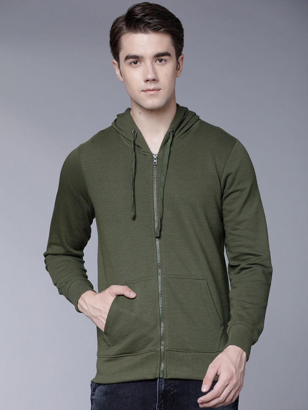 

HIGHLANDER Men Olive Green Solid Hooded Sweatshirt