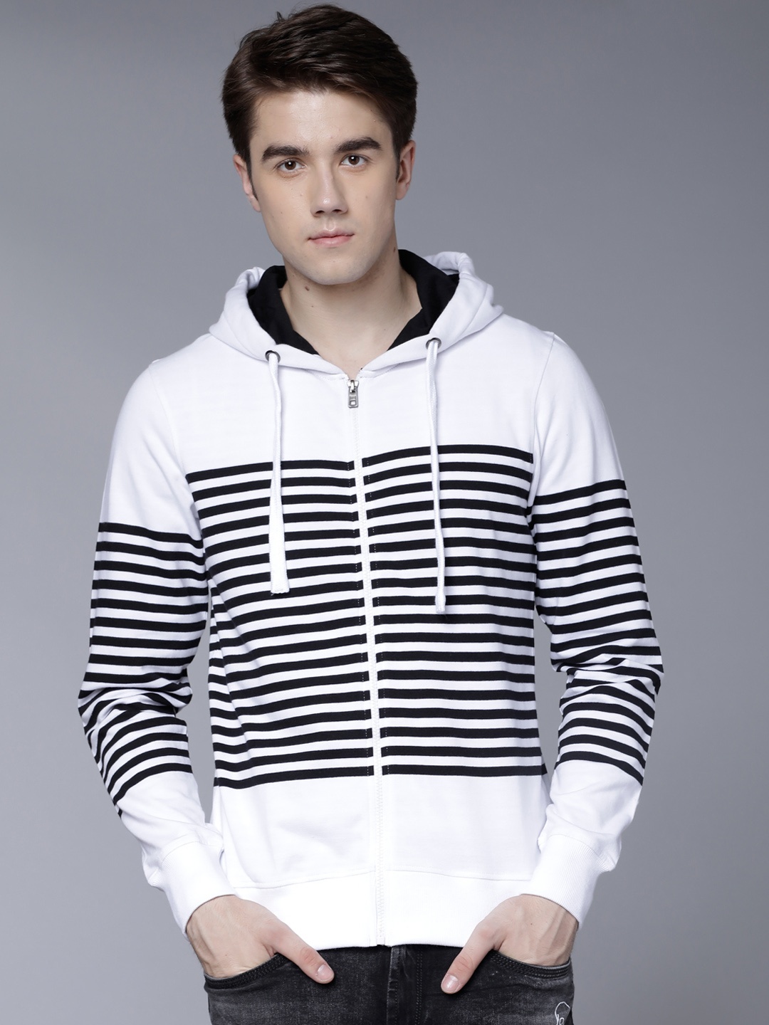 

HIGHLANDER Men White & Black Striped Hooded Sweatshirt