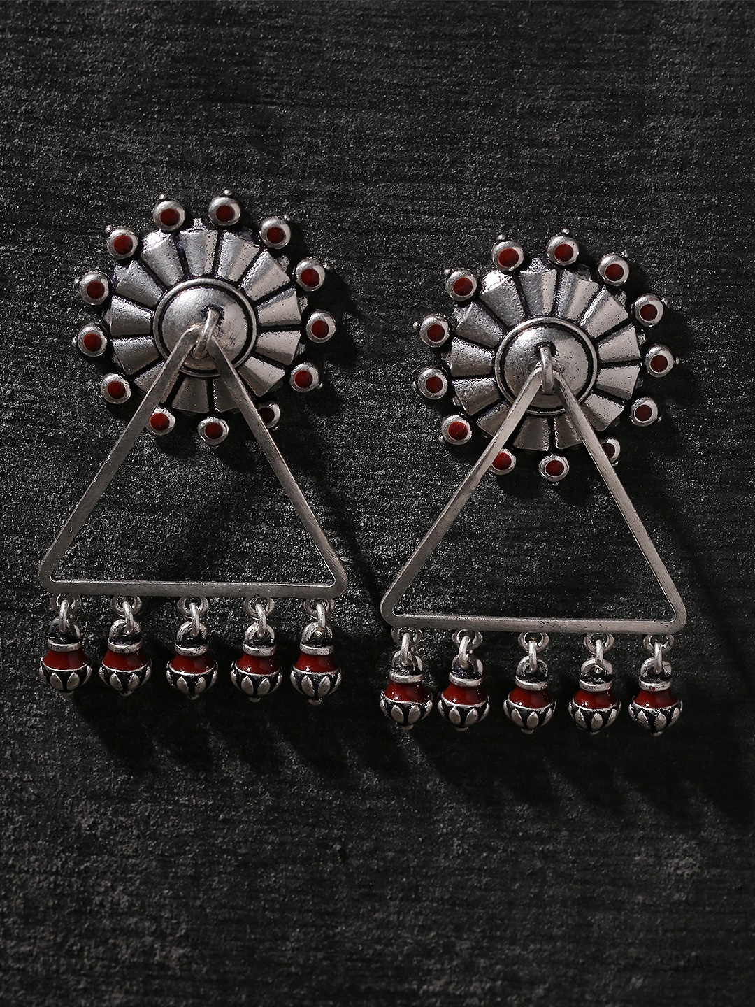 

Voylla Silver-Toned & Maroon Triangular Drop Earrings