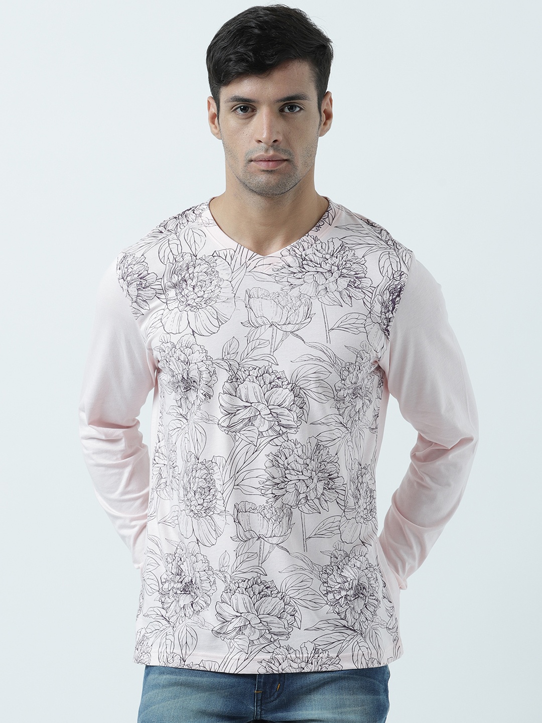 

Huetrap Men Pink Printed V-Neck T-shirt