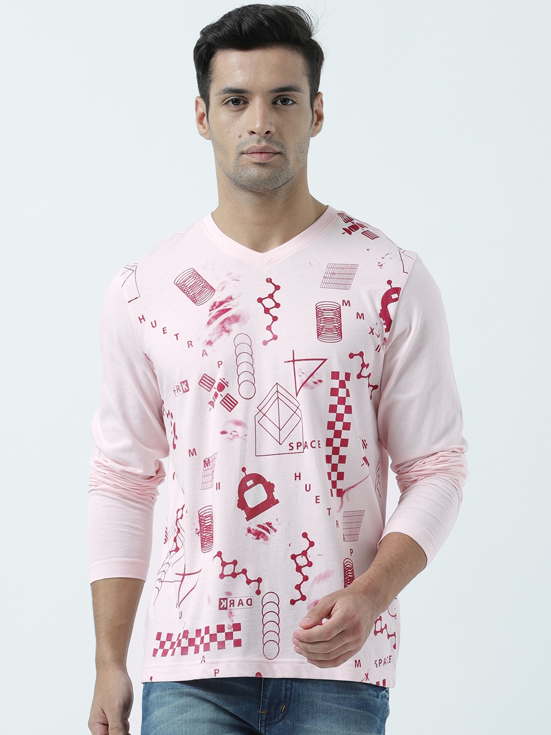 

Huetrap Men Pink Printed V-Neck T-shirt