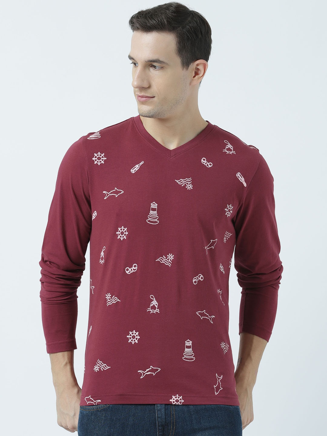 

Huetrap Men Maroon Printed V-Neck T-shirt