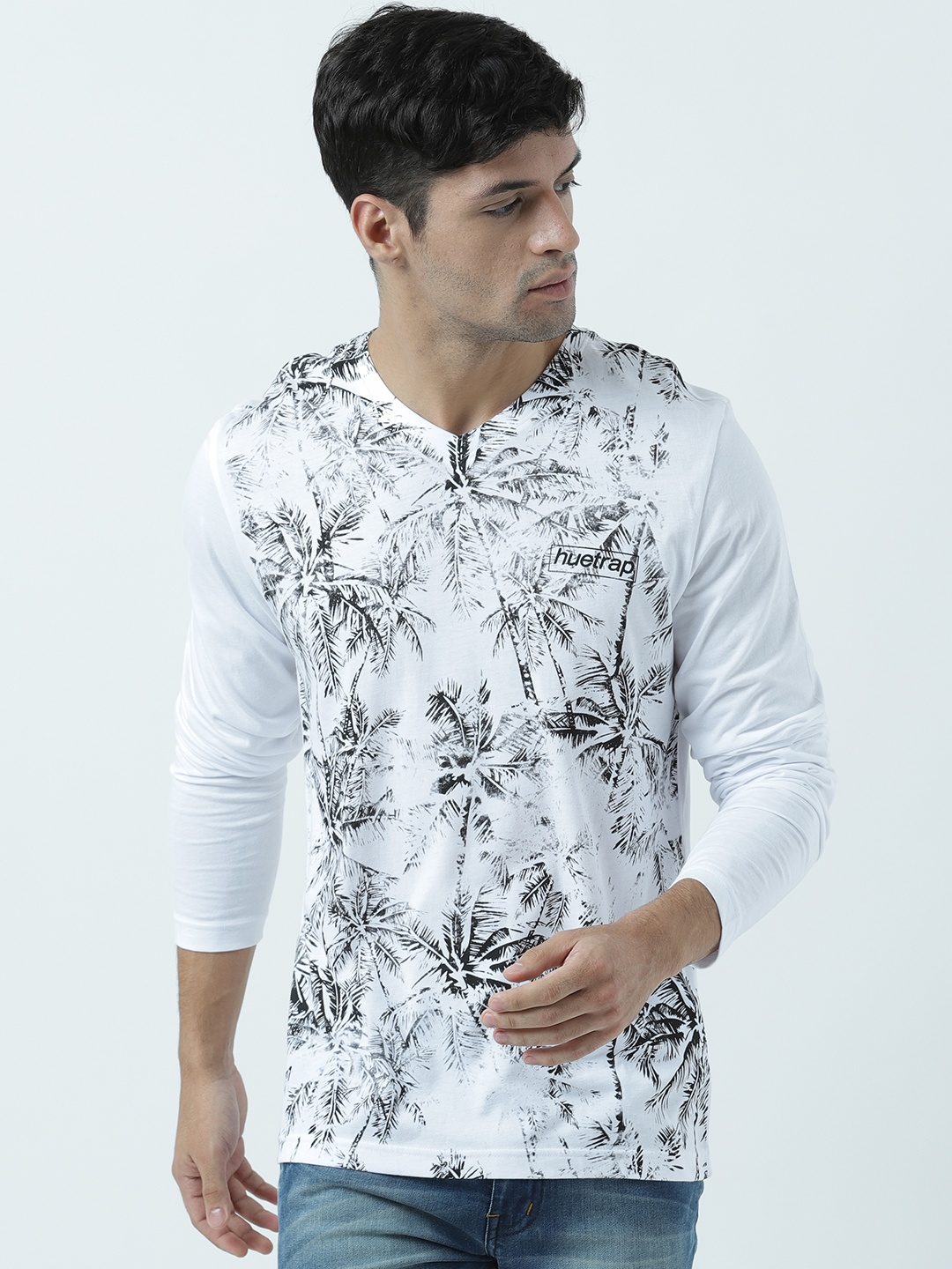 

Huetrap Men White Printed V-Neck T-shirt