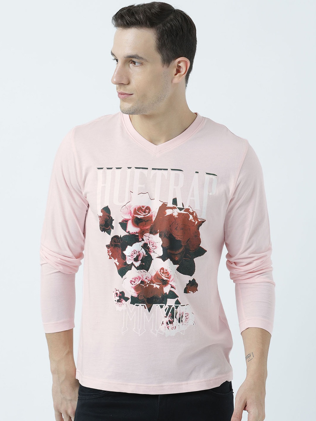 

Huetrap Men Pink Printed V-Neck T-shirt