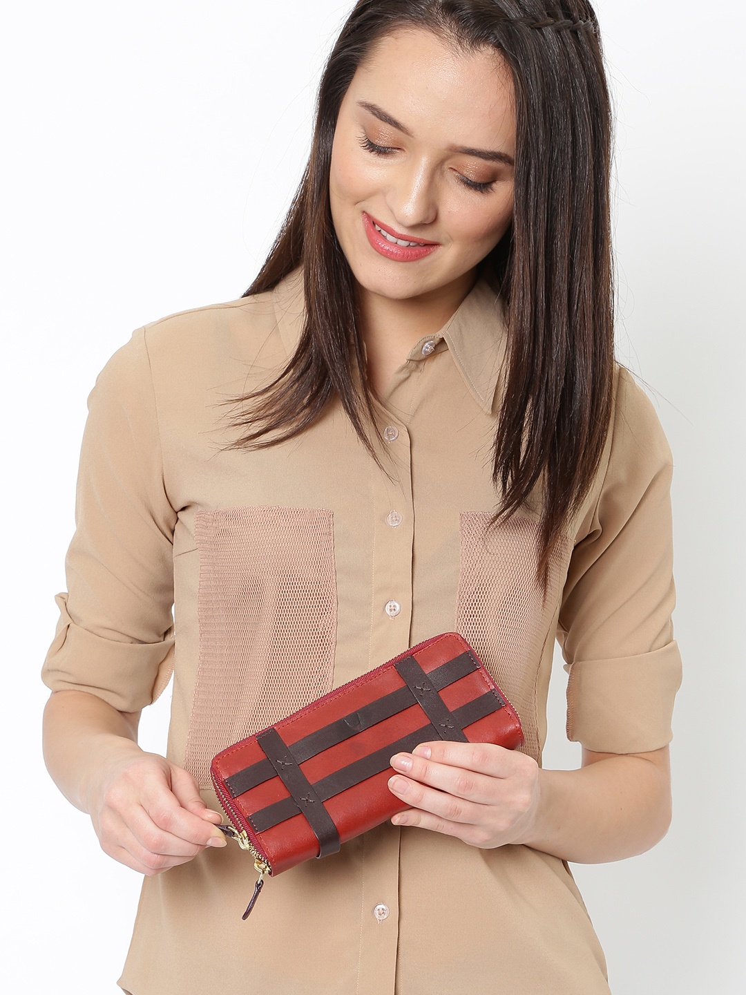 

Hidesign Women Red Solid Leather Zip Around Wallet