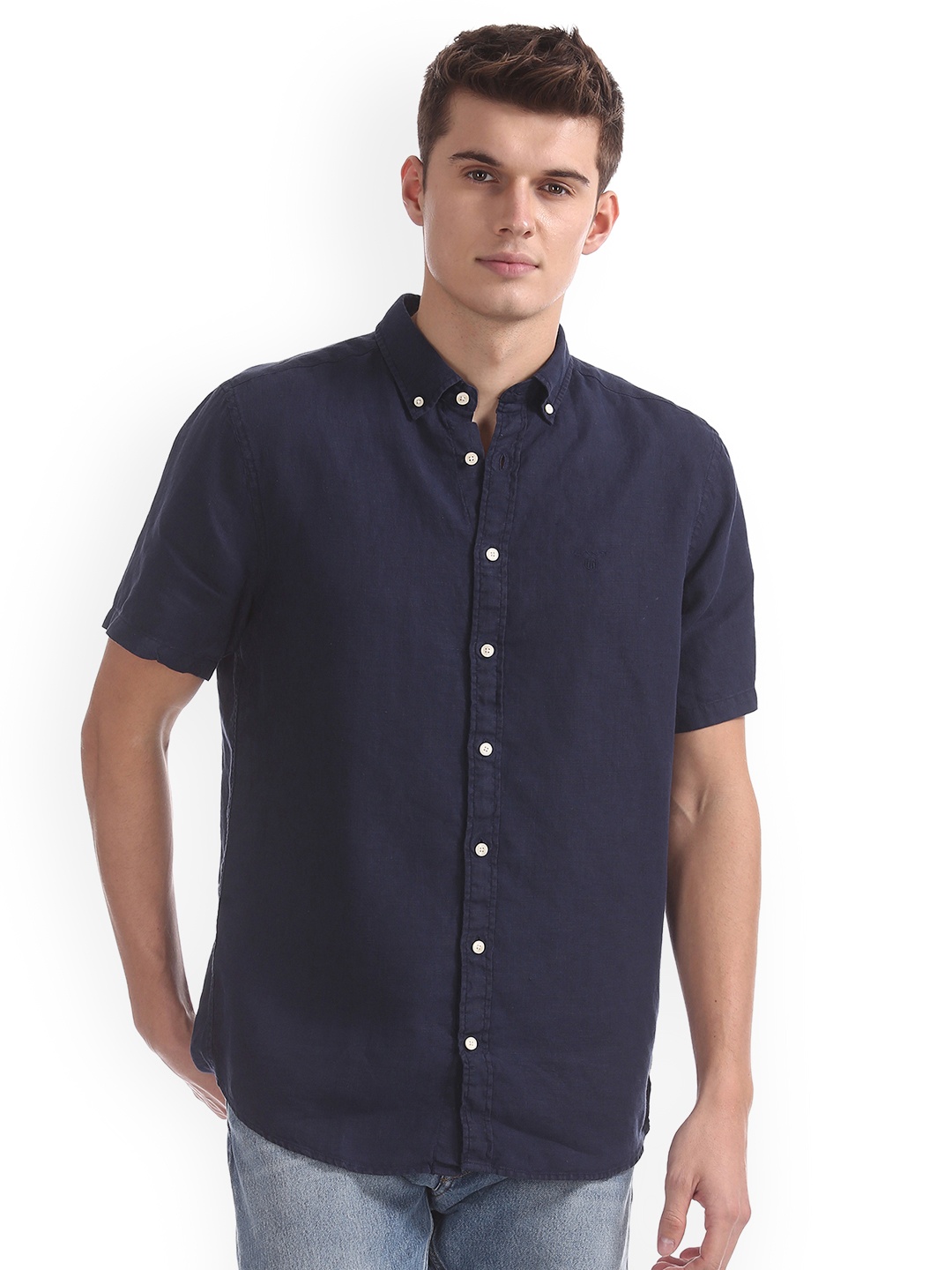 

GANT Men Blue Regular Fit Solid Casual Shirt