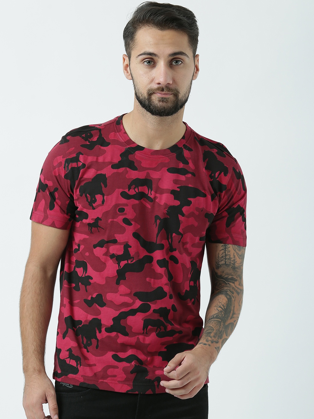 

Huetrap Men Maroon & Black Printed Round Neck T-shirt