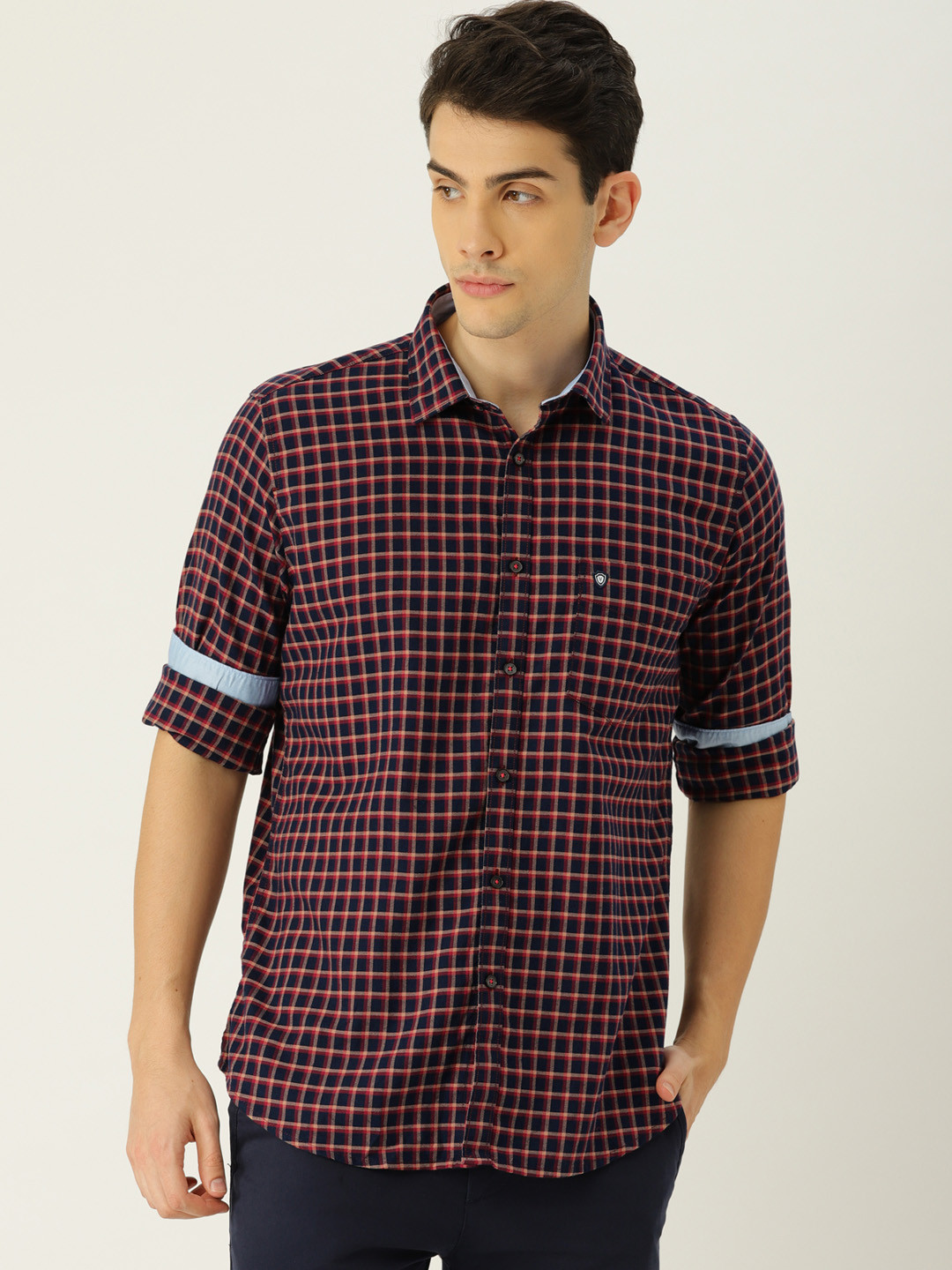 

Van Heusen Sport Men Navy Blue & Maroon Slim Fit Checked Casual Shirt