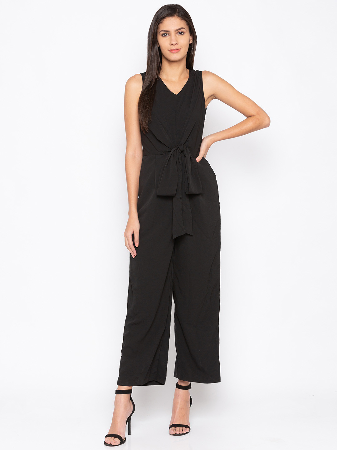 

Globus Black Solid Basic Jumpsuit