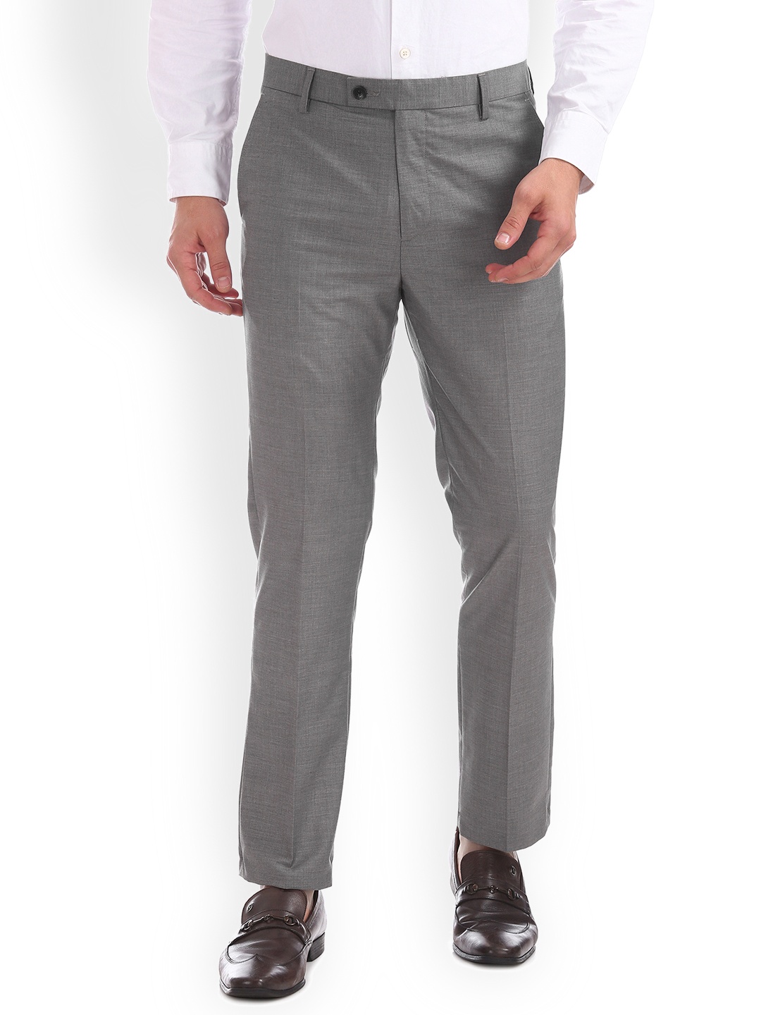 

Arrow Men Grey Tapered Fit Solid Regular Trousers