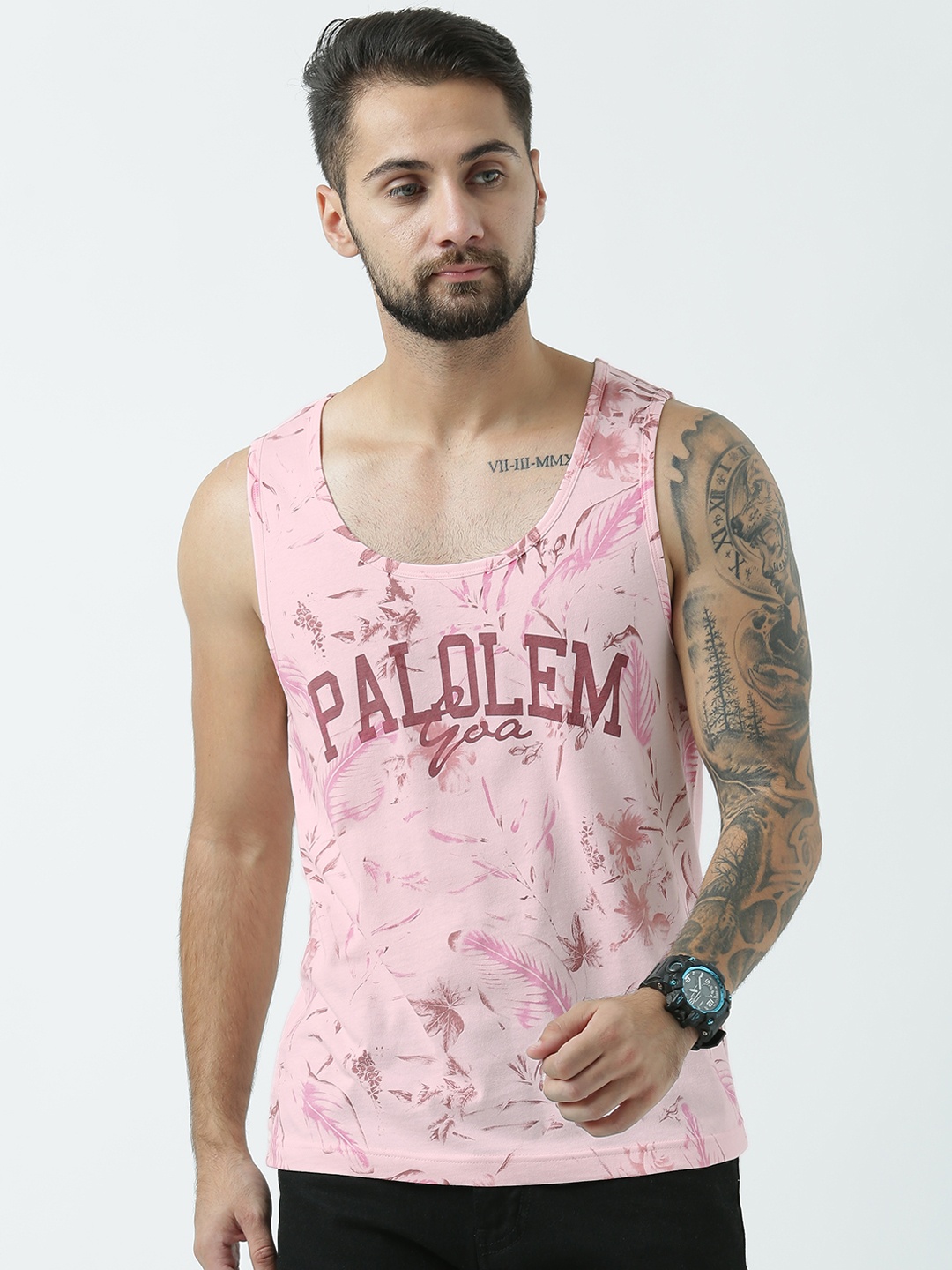 

Huetrap Men Pink Printed Scoop Neck T-shirt