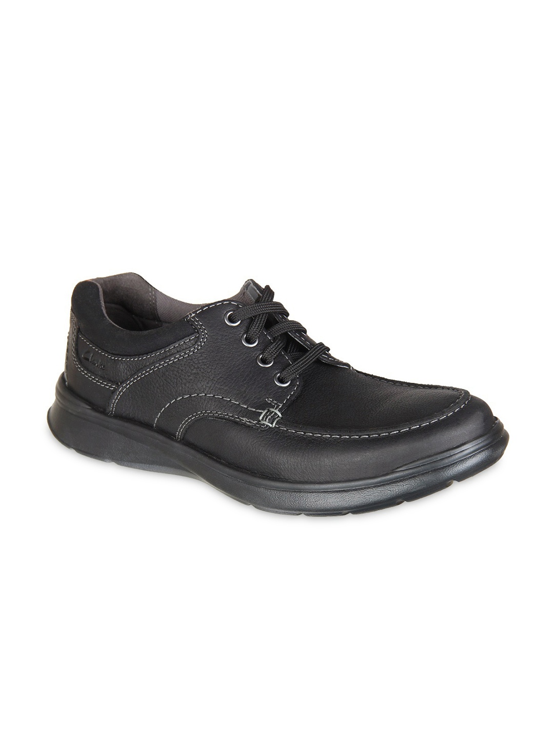 

Clarks Men Black Sneakers