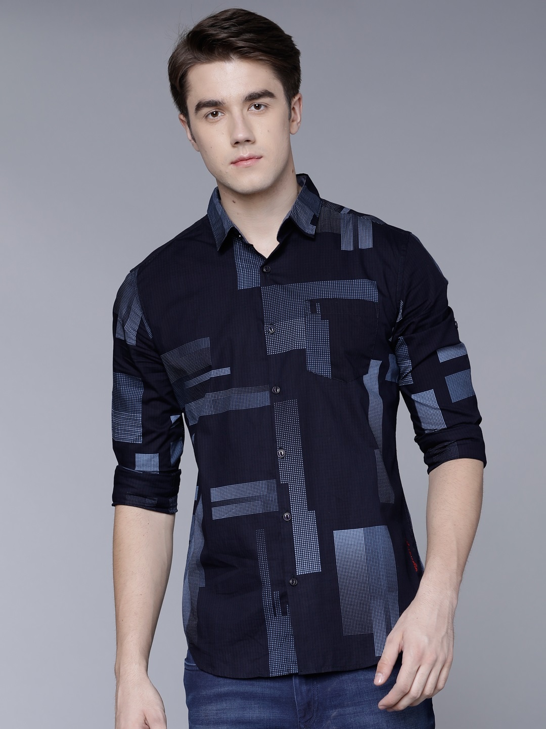 

LOCOMOTIVE Men Blue Slim Fit Printed Casual Shirt