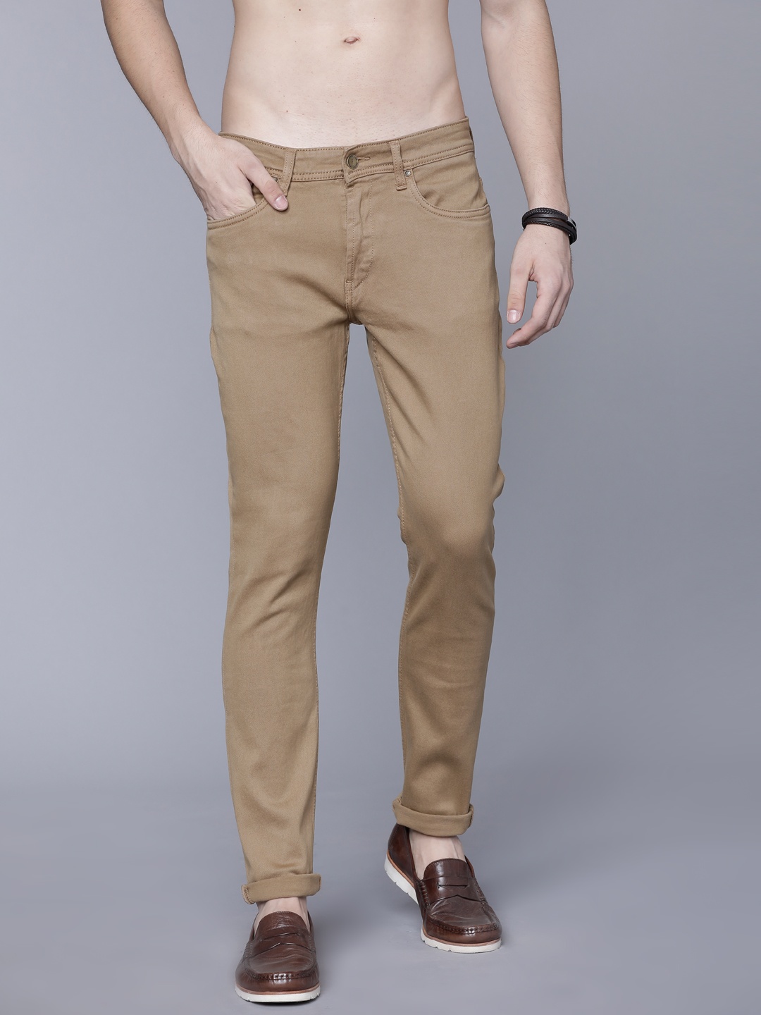 

LOCOMOTIVE Men Khaki Slim Fit Mid-Rise Clean Look Stretchable Jeans