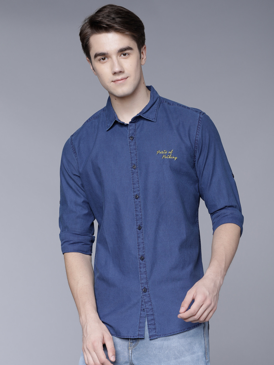 

LOCOMOTIVE Men Blue Slim Fit Solid Casual Shirt