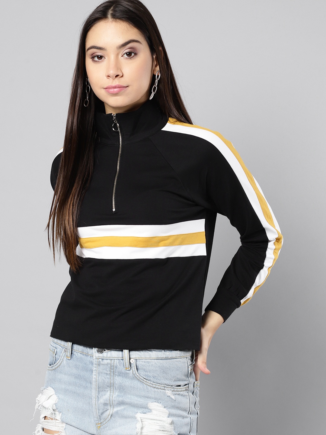 

Harpa Women Black Solid Sweatshirt