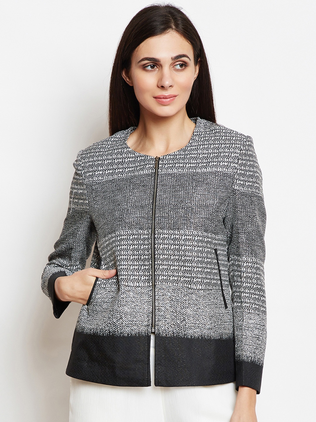 

Taanz Women White & Black Self-Design Blazer
