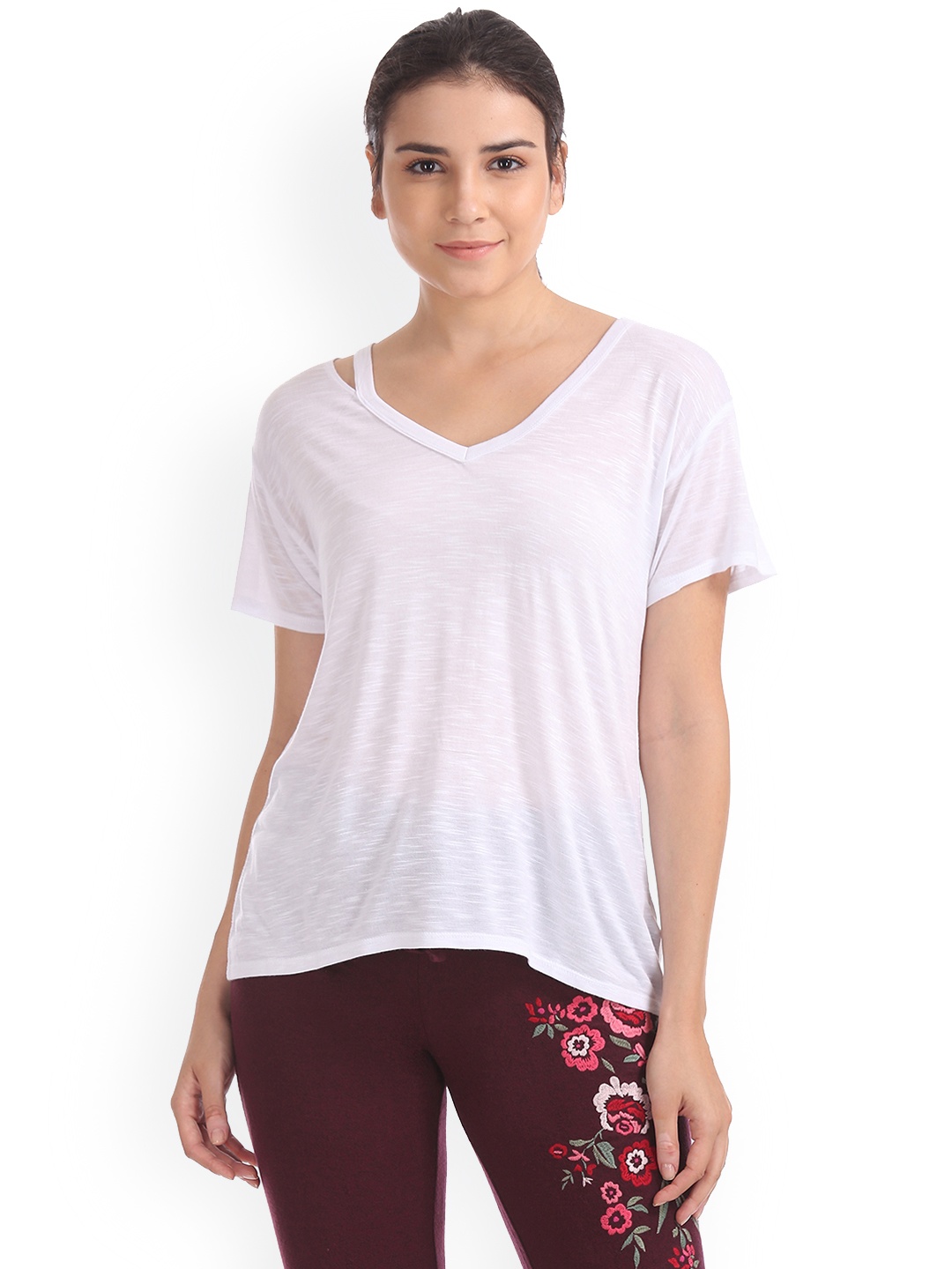 

Aeropostale Women White Solid Top