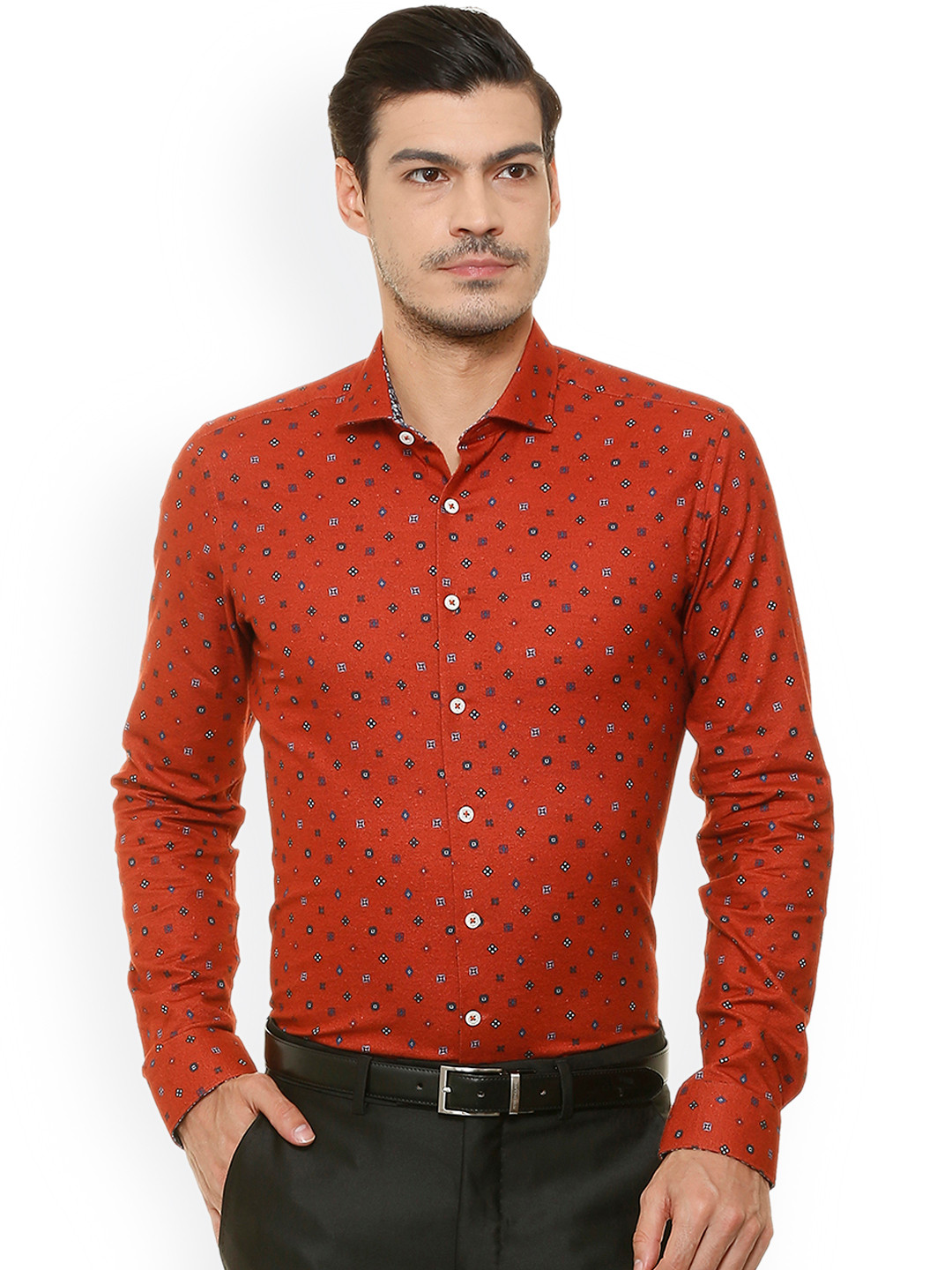 

SIMON CARTER LONDON Men Red Regular Fit Printed Casual Shirt