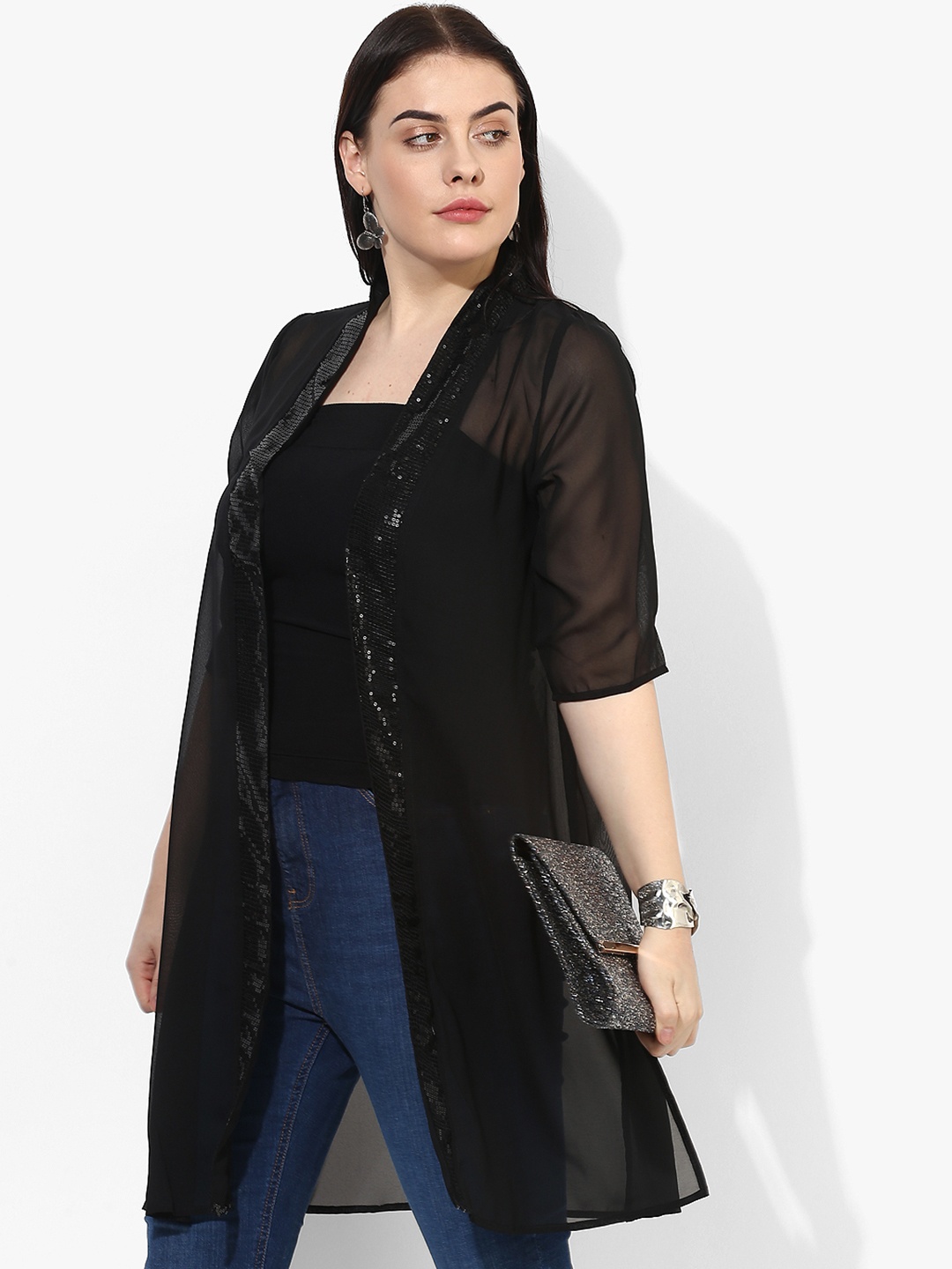 

Qurvii Plus Size Black Solid Open Front Shrug