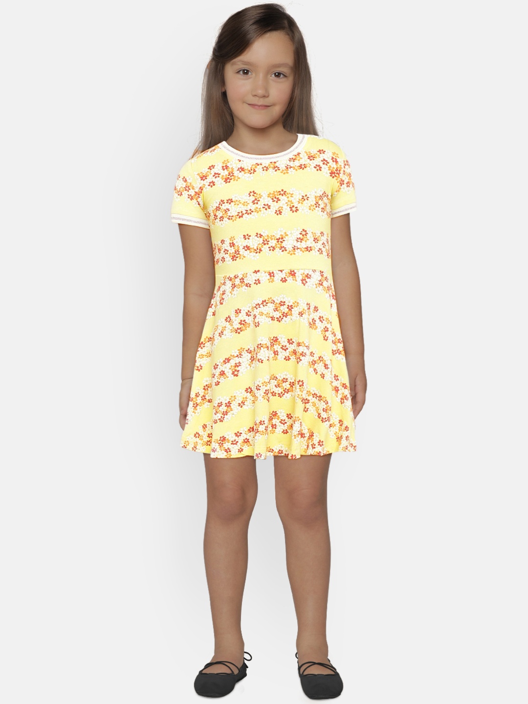 

Gini and Jony Girls Yellow Printed Fit and Flare Dress