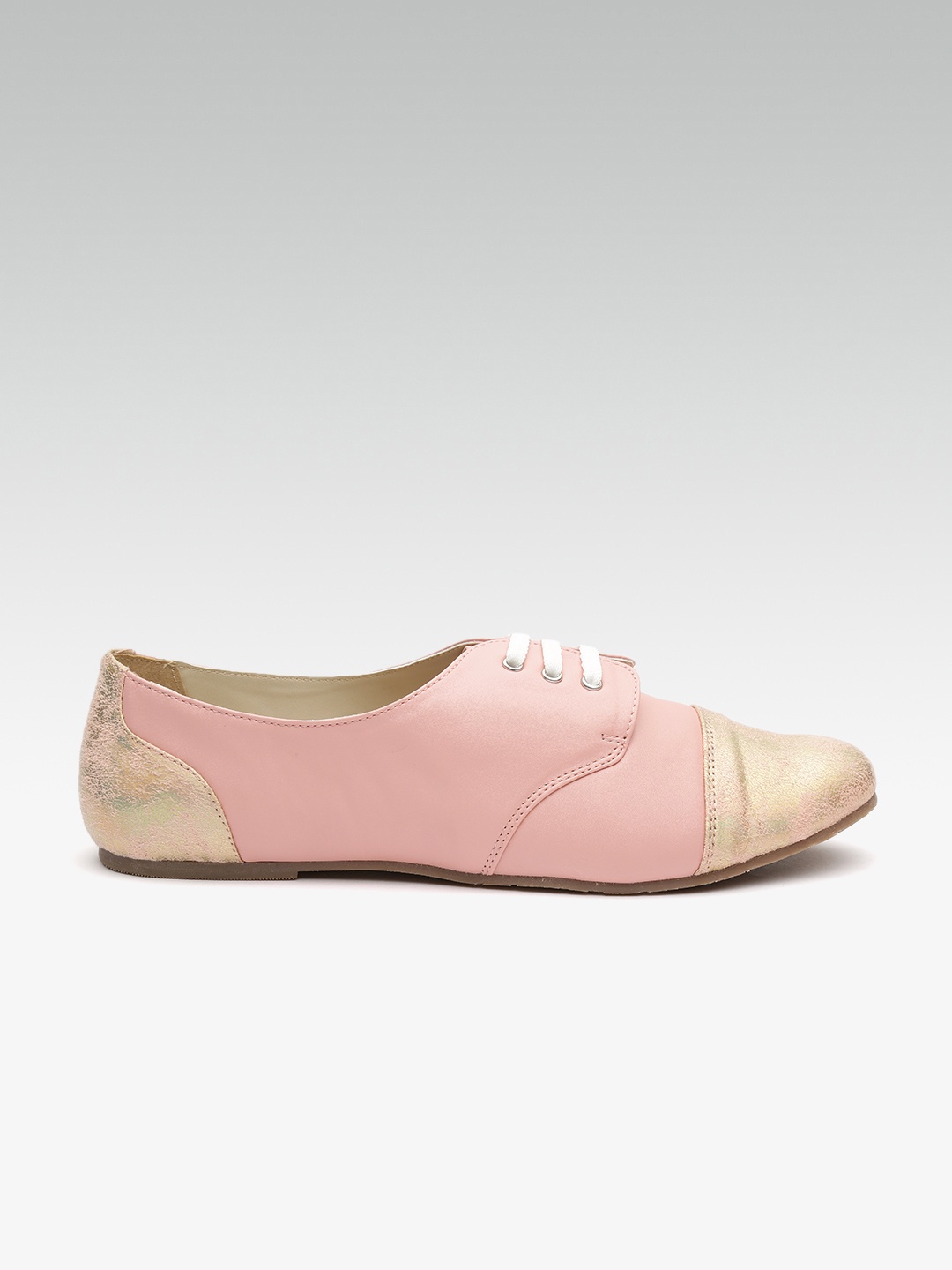 

Carlton London Women Pink Colourblocked Derbys