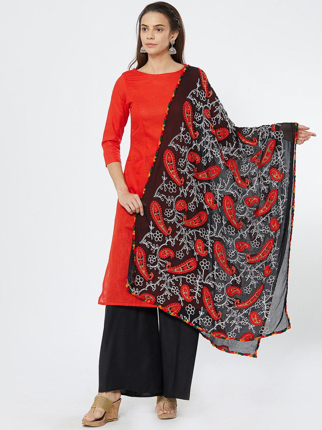 

Dupatta Bazaar Women Black & Red Embroidered Dupatta