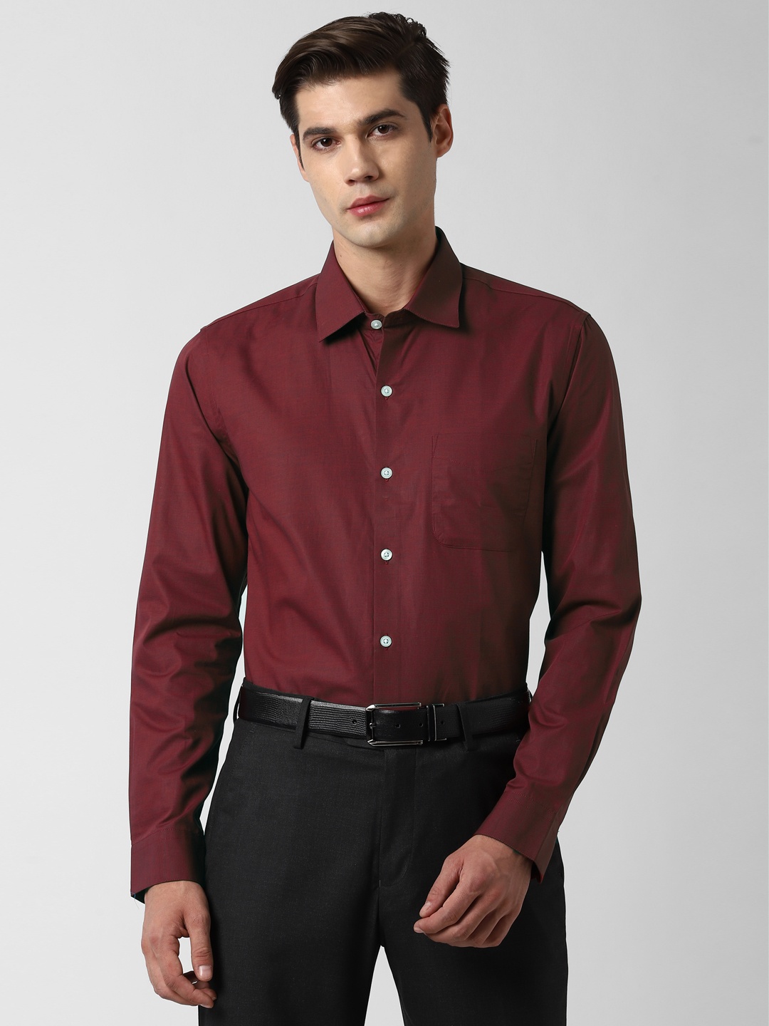 

Peter England Elite Men Maroon Slim Fit Solid Formal Shirt