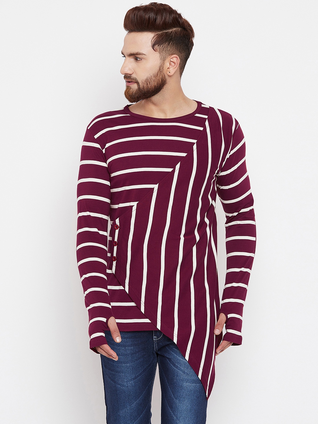 

Hypernation Men Maroon & White Striped Round Neck T-shirt