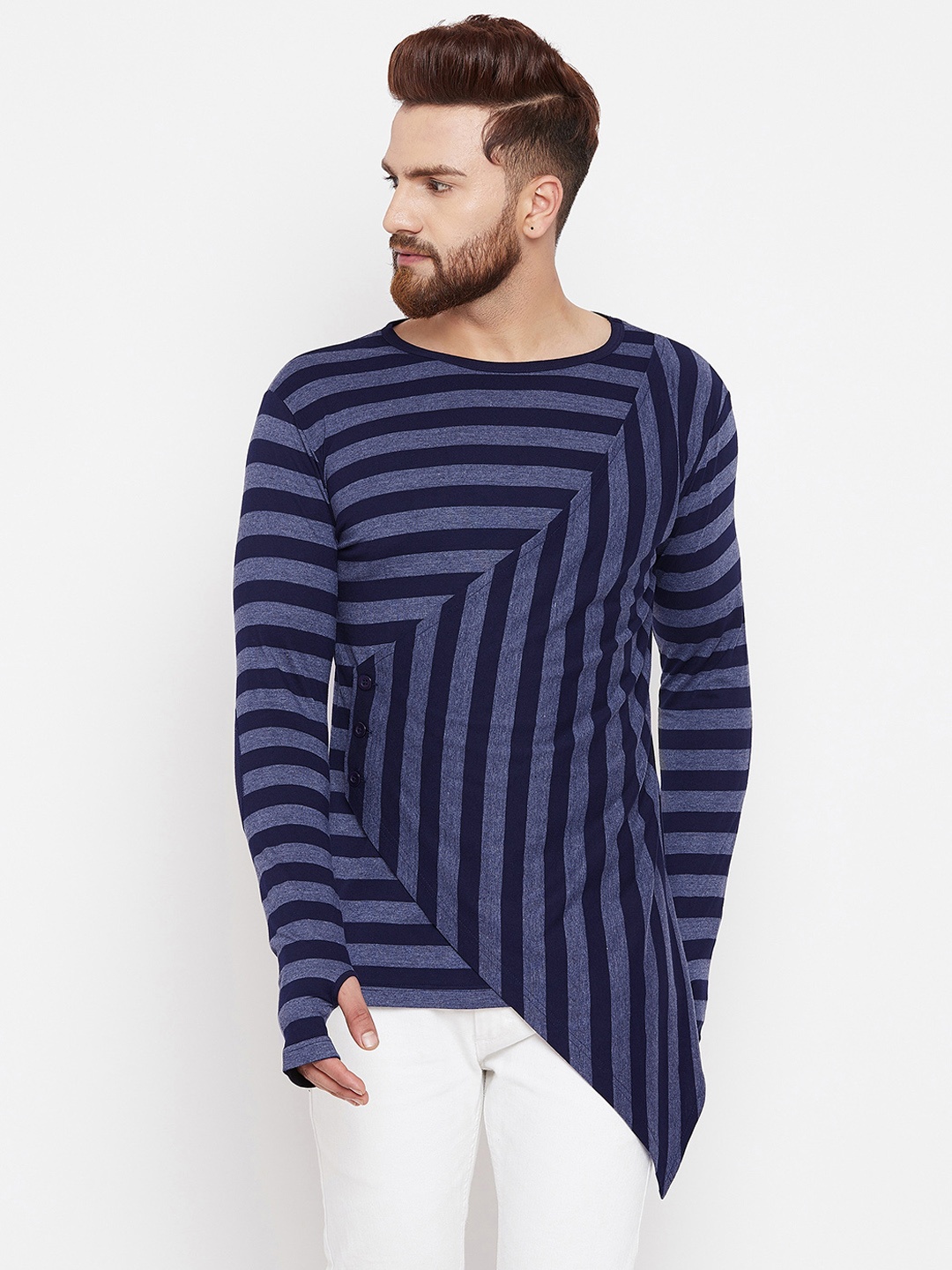 

Hypernation Men Blue Striped Round Neck T-shirt