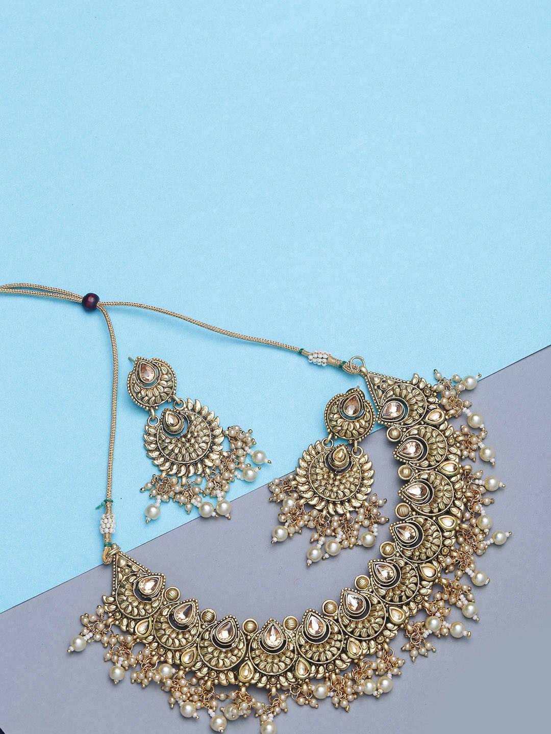 

PANASH Women Gold-Plated & White Stone & Pearl Studded Jewellery Set