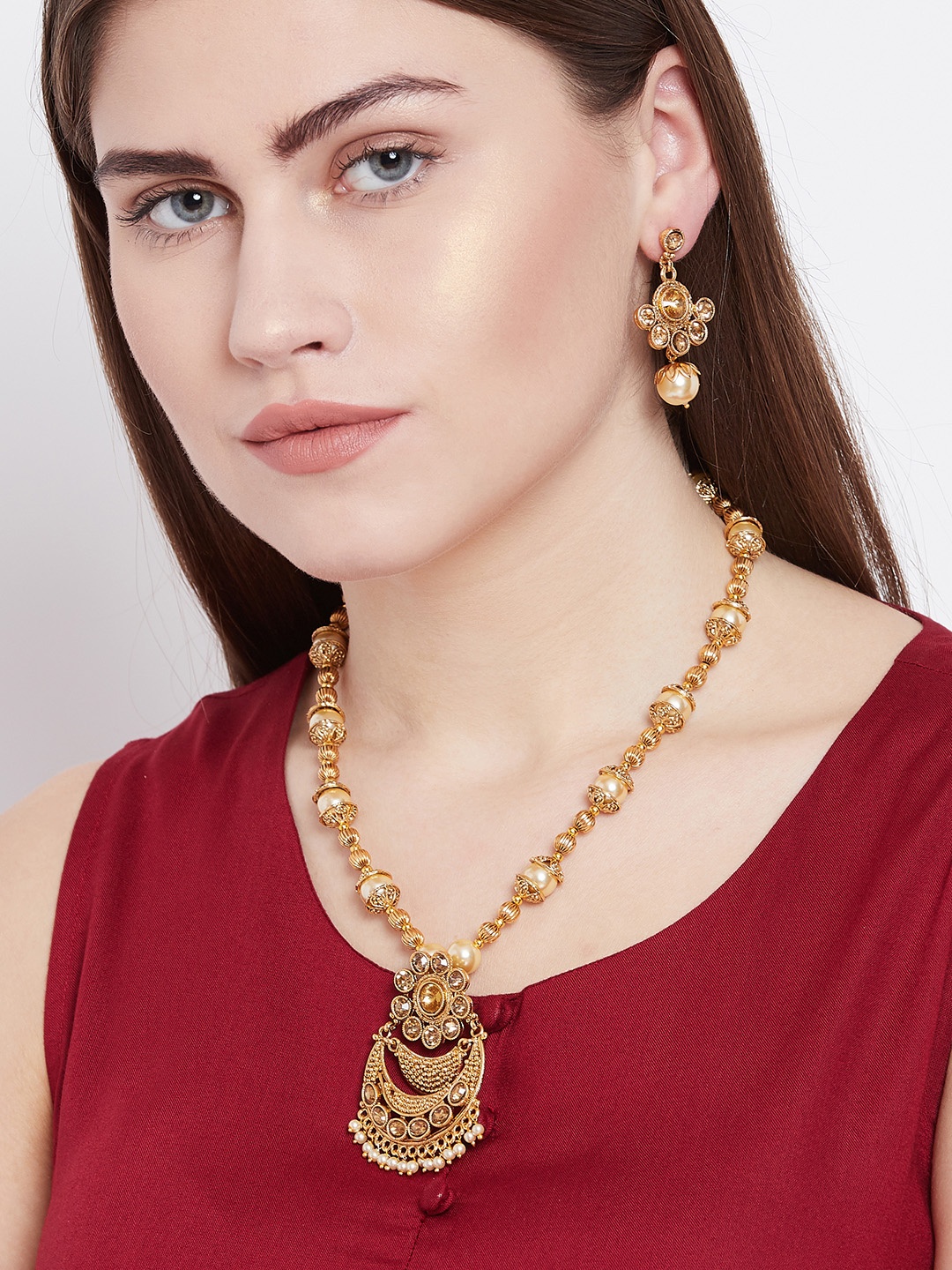 

PANASH Women Gold-Plated Stone & Pearl Studded Jewellery Set