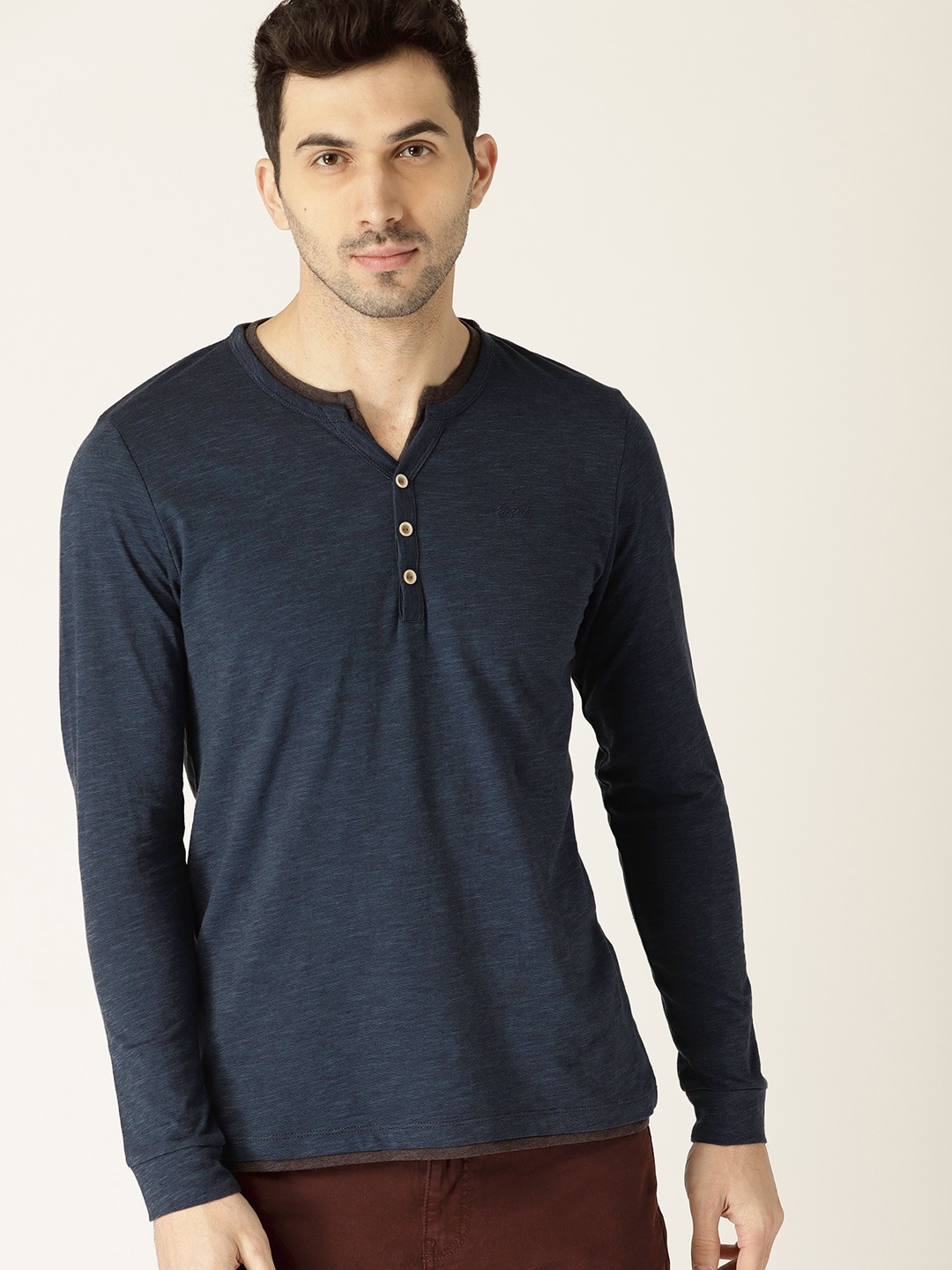 

ESPRIT Men Navy Blue Solid Henley Neck T-shirt