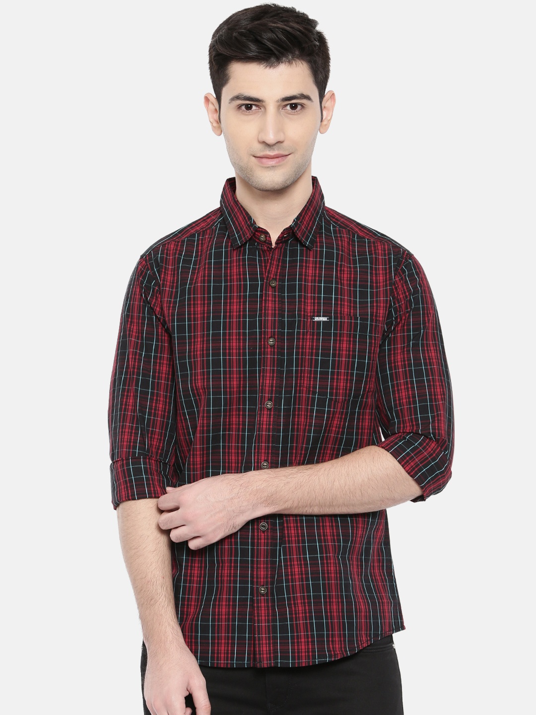 

The Indian Garage Co Men Red & Black Regular Fit Checked Casual Shirt