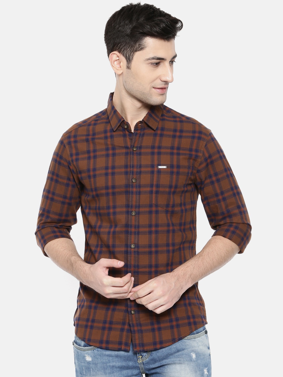 

The Indian Garage Co Men Brown & Navy Blue Regular Fit Checked Casual Shirt