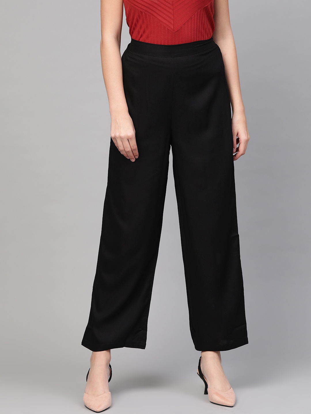 

Idalia Women Black Cropped Palazzos