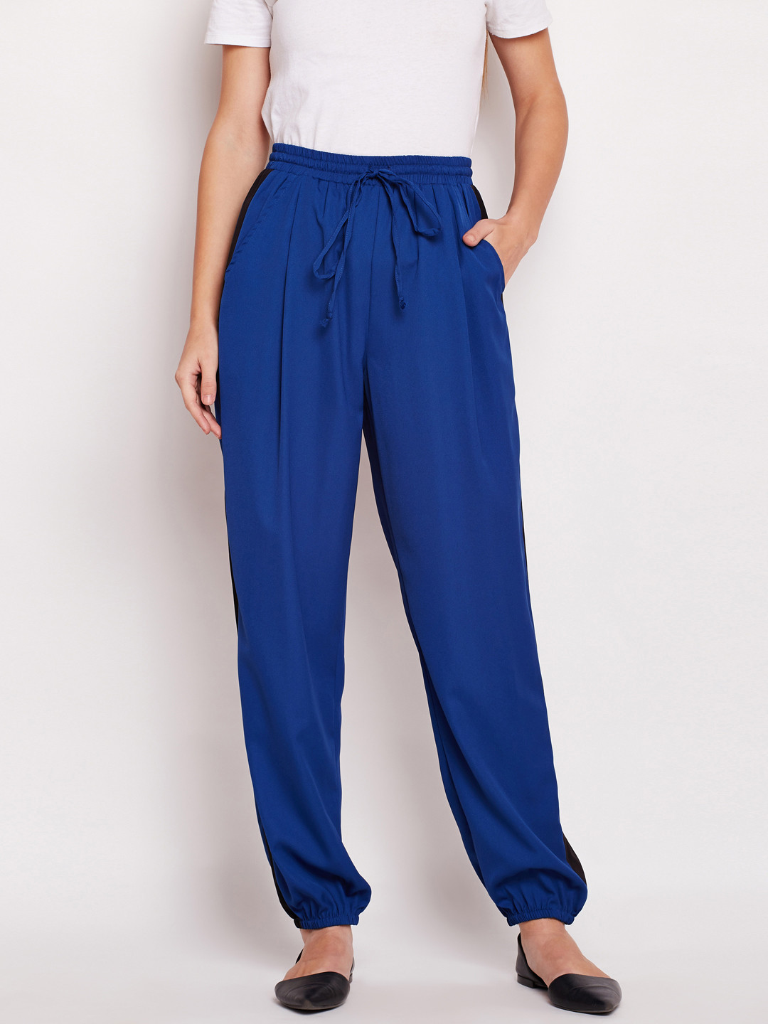 

Oxolloxo Women Blue Regular Fit Solid Regular Trousers