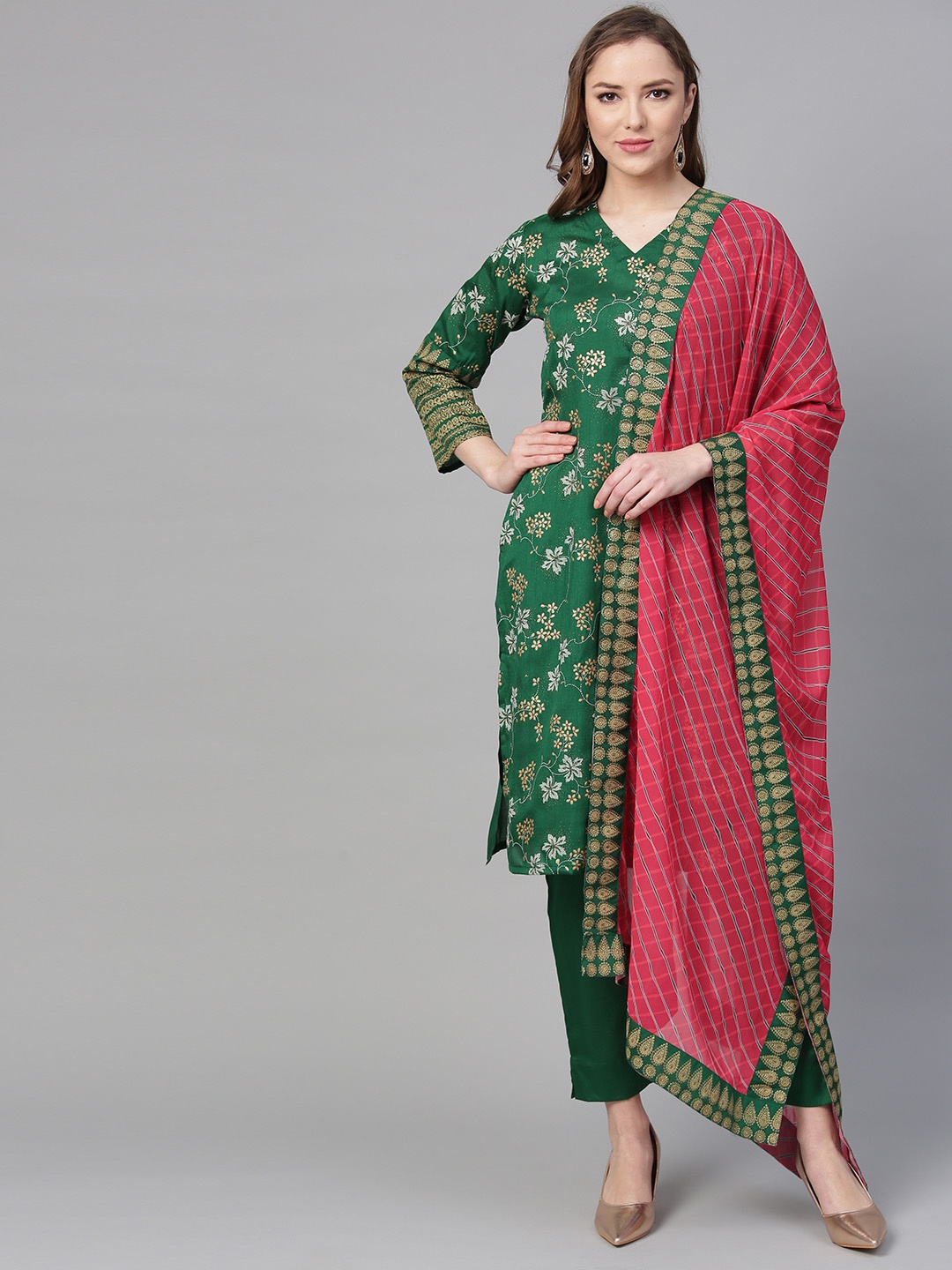 

Ahalyaa Women Green & Golden Printed Kurta with Trousers & Dupatta