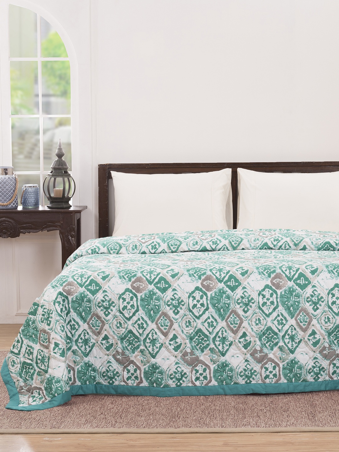 

MASPAR Green Abstract AC Room 120 GSM Double Bed Quilt