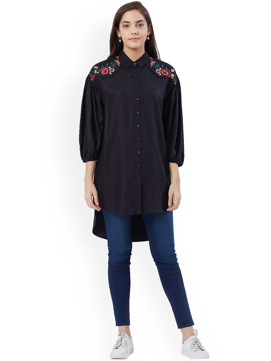 

Fusion Beats Women Black Regular Fit Solid Casual Shirt