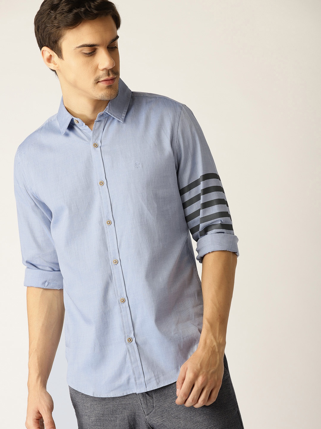 

United Colors of Benetton Men Blue Slim Fit Solid Casual Shirt
