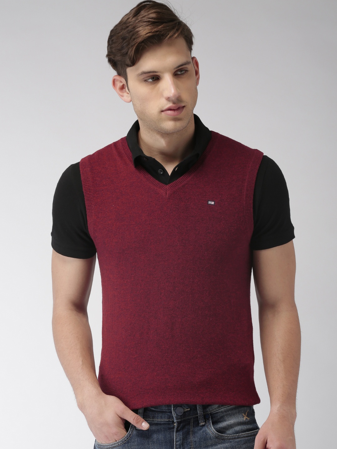

Arrow Sport Men Burgundy Solid Woollen Sweater Vest