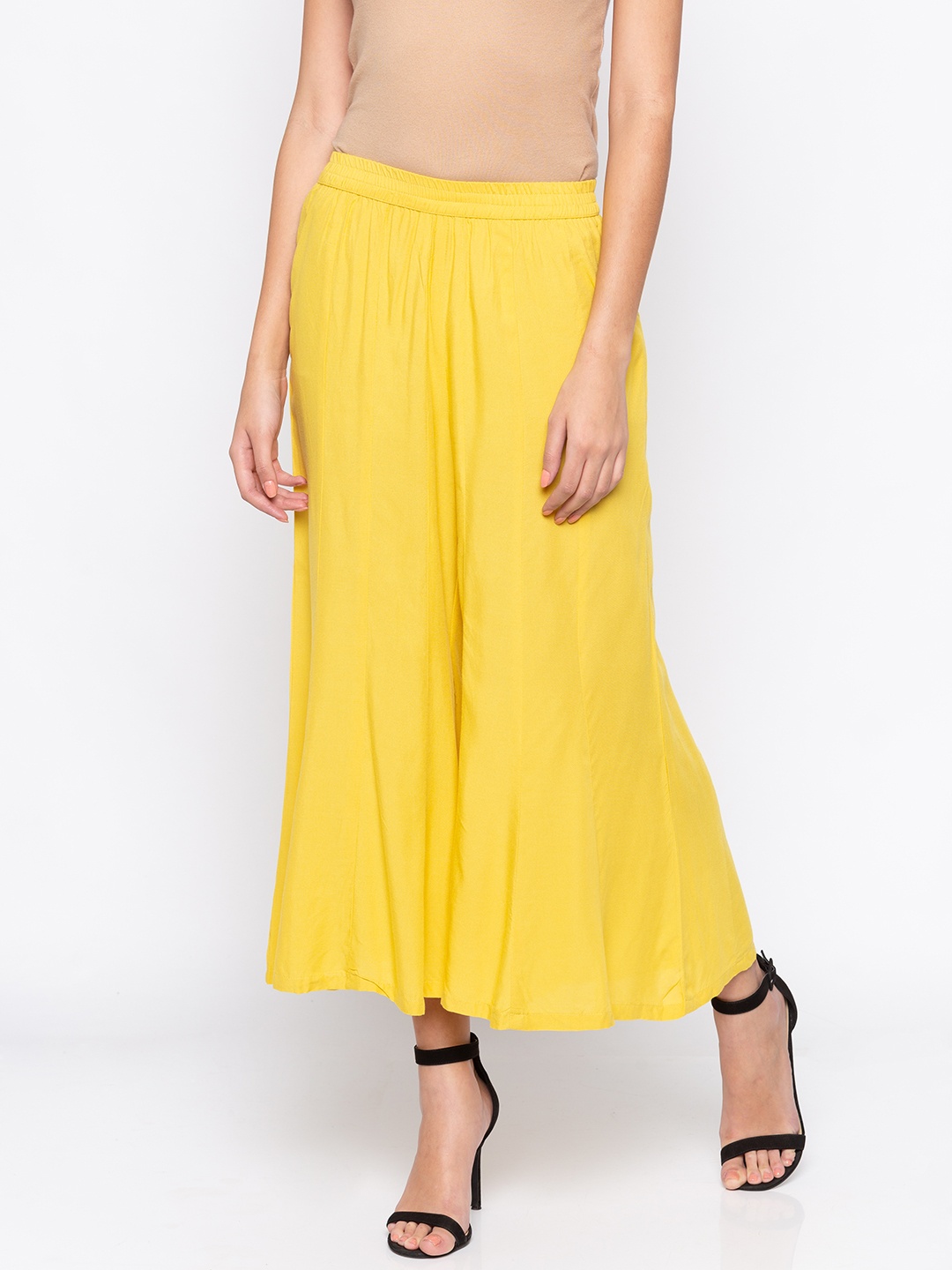 

Globus Women Yellow Solid Flared Palazzos