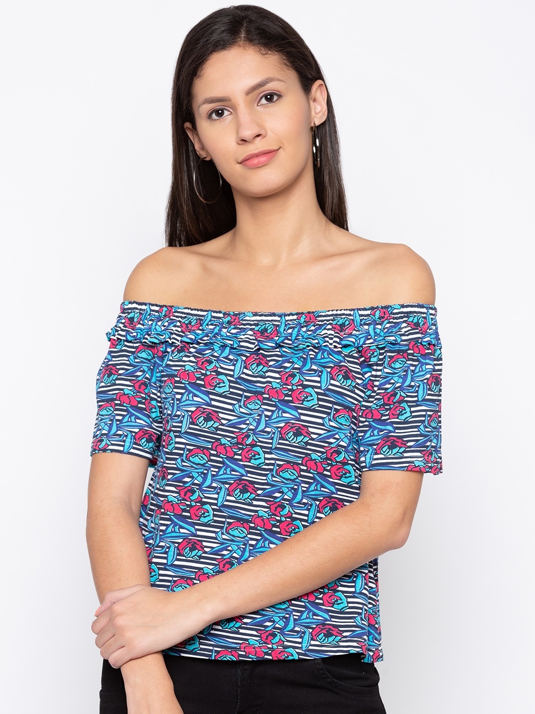 

Globus Women Blue Printed Top