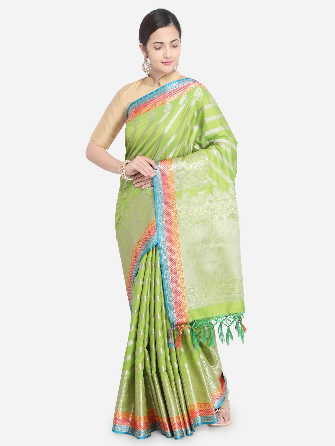 

Varkala Silk Sarees Green Silk Blend Woven Design Banarasi Saree