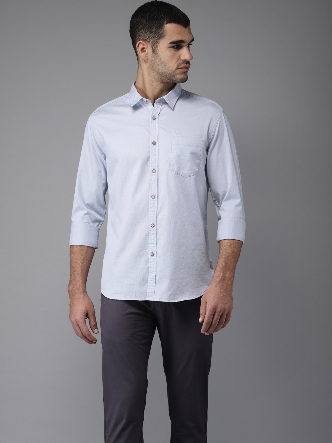 

Flying Machine Men Blue Regular Fit Solid Casual Shirt